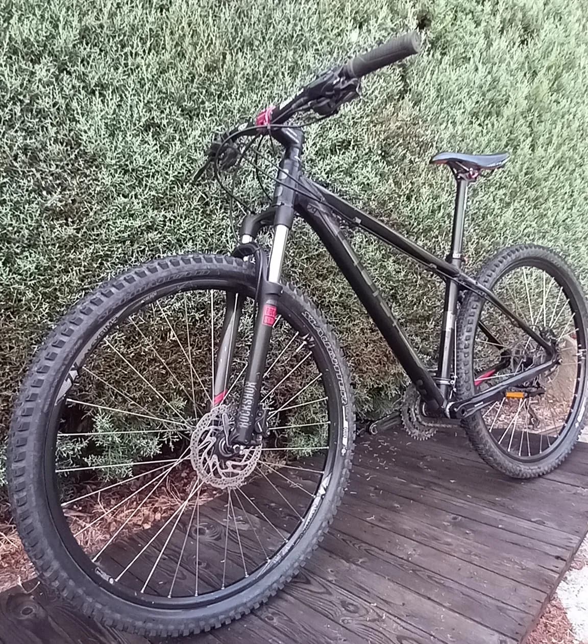 SE VENDE BICI MTB 29 CUBE
